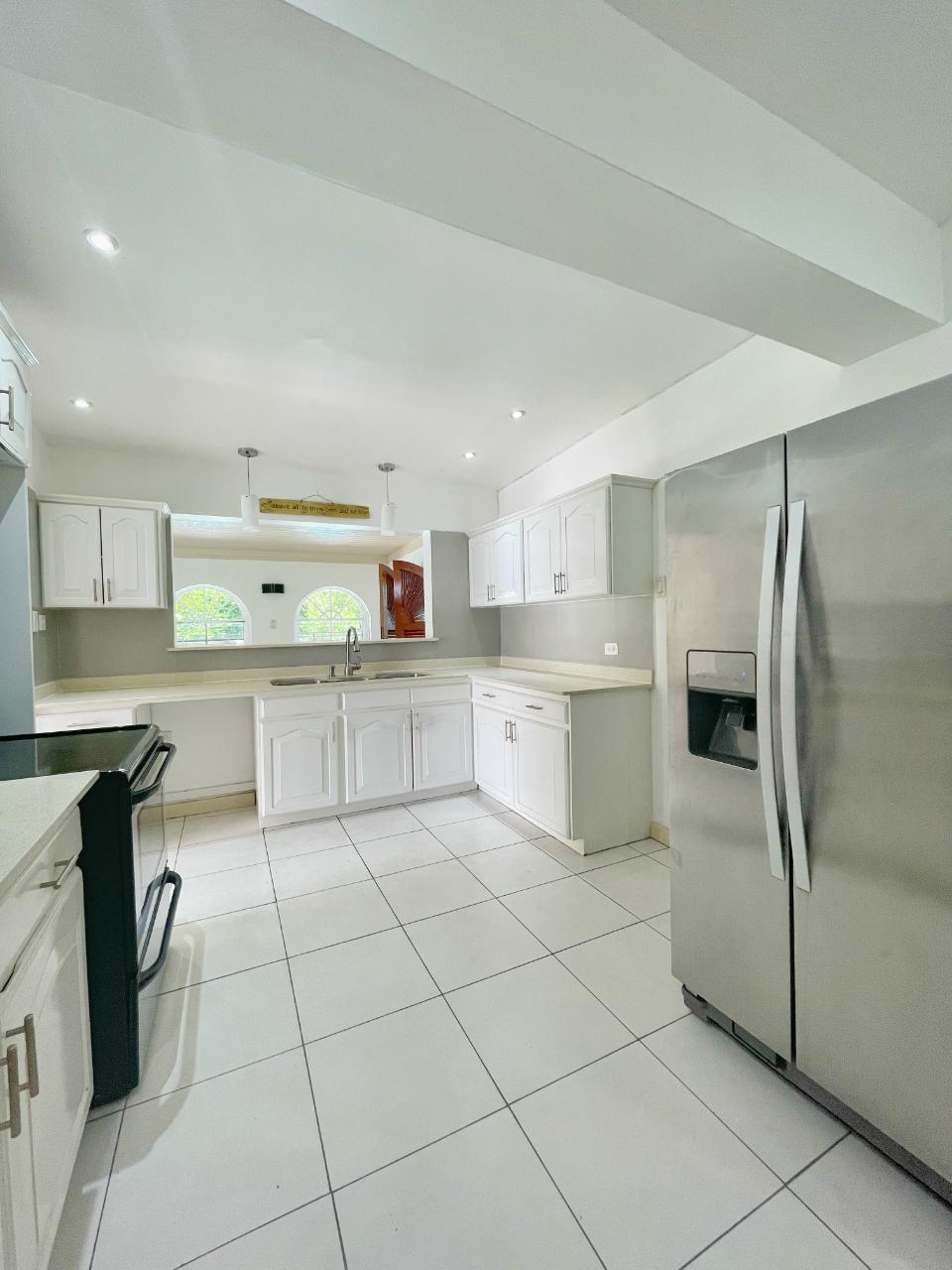 Eighth image of 18 Manor Park Drive in CONSTANT SPRING, St. Andrew, Jamaica - property is For Rent