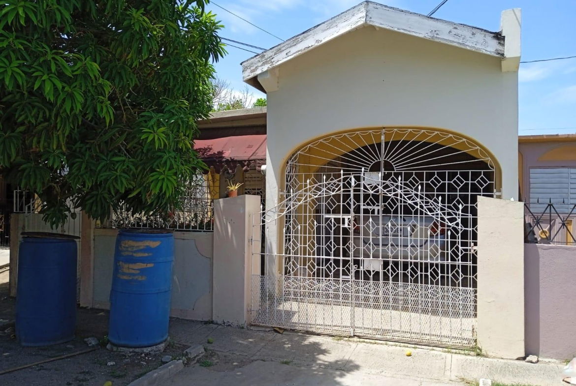First image of Greater Portmore in Greater Portmore, St. Catherine, Jamaica - property is For Sale