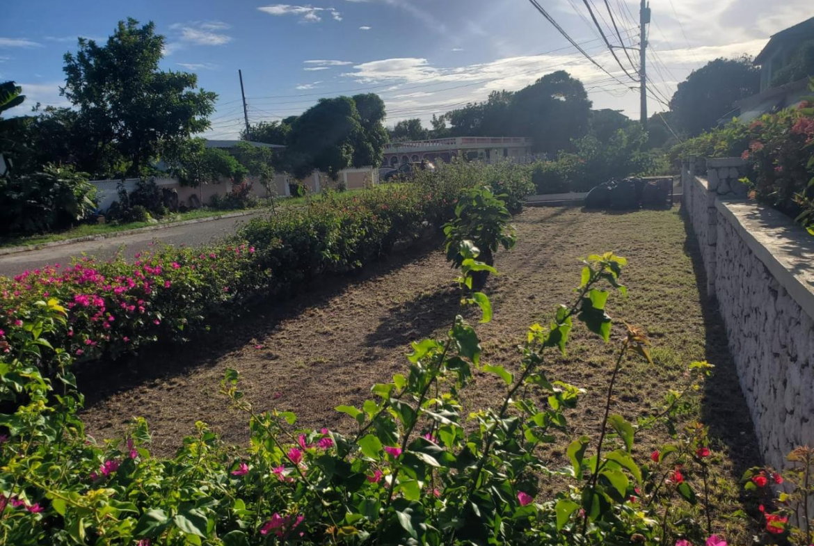 Eleventh image of 400 Calvary Way in Hellshire Heights, St. Catherine, Jamaica - property is For Sale