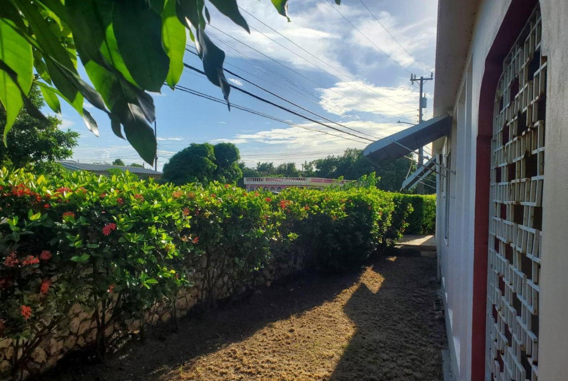 Twelfth image of 400 Calvary Way in Hellshire Heights, St. Catherine, Jamaica - property is For Sale