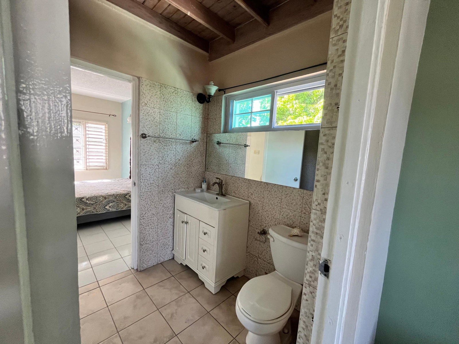 Fifteenth image of th 19- 3a Torrie Avenue in Kingston 8, St. Andrew, Jamaica - property is For Rent