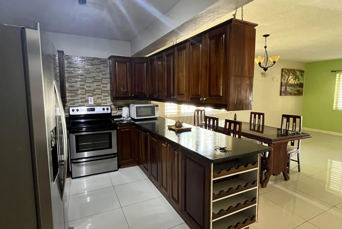 Sixth image of th 19- 3a Torrie Avenue in Kingston 8, St. Andrew, Jamaica - property is For Rent