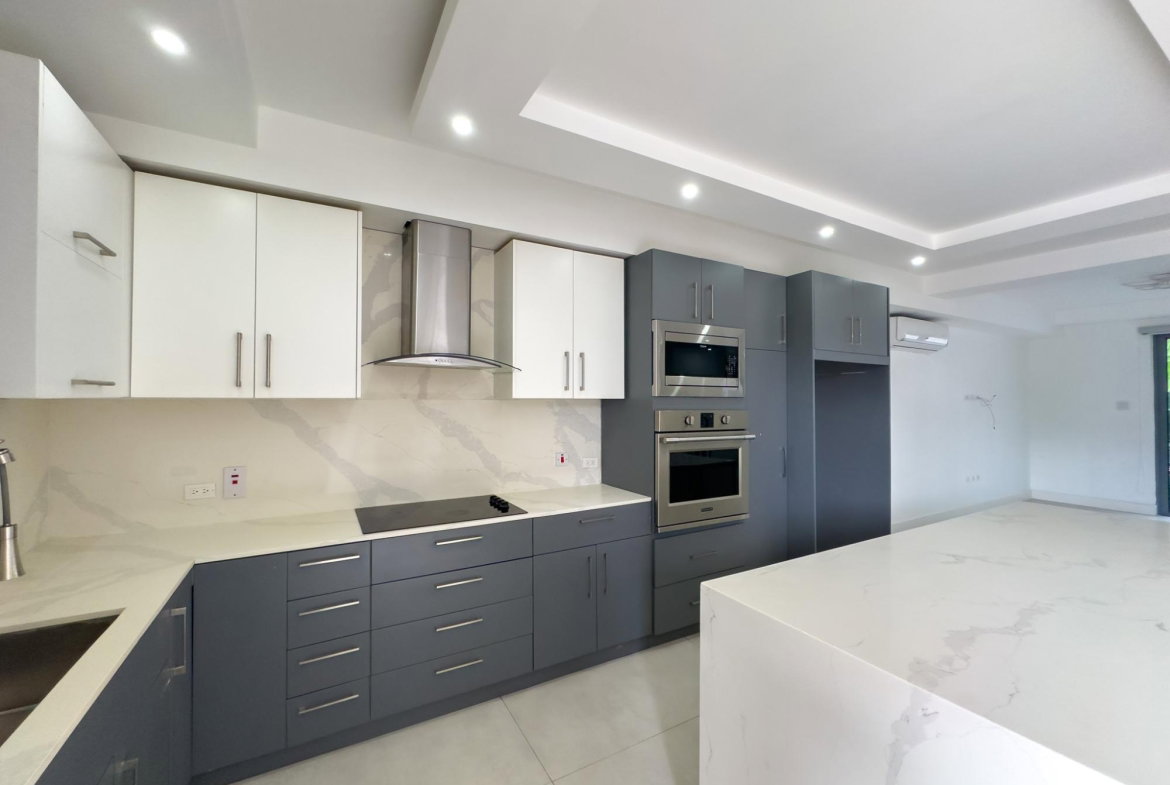 Twelfth image of 16-27-29 Hopefield Avenue, Kingsto in Kingston 6, St. Andrew, Jamaica - property is For Rent