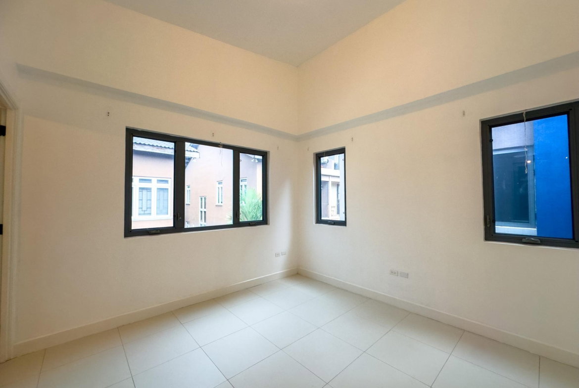 Nineteenth image of 16-27-29 Hopefield Avenue, Kingsto in Kingston 6, St. Andrew, Jamaica - property is For Rent