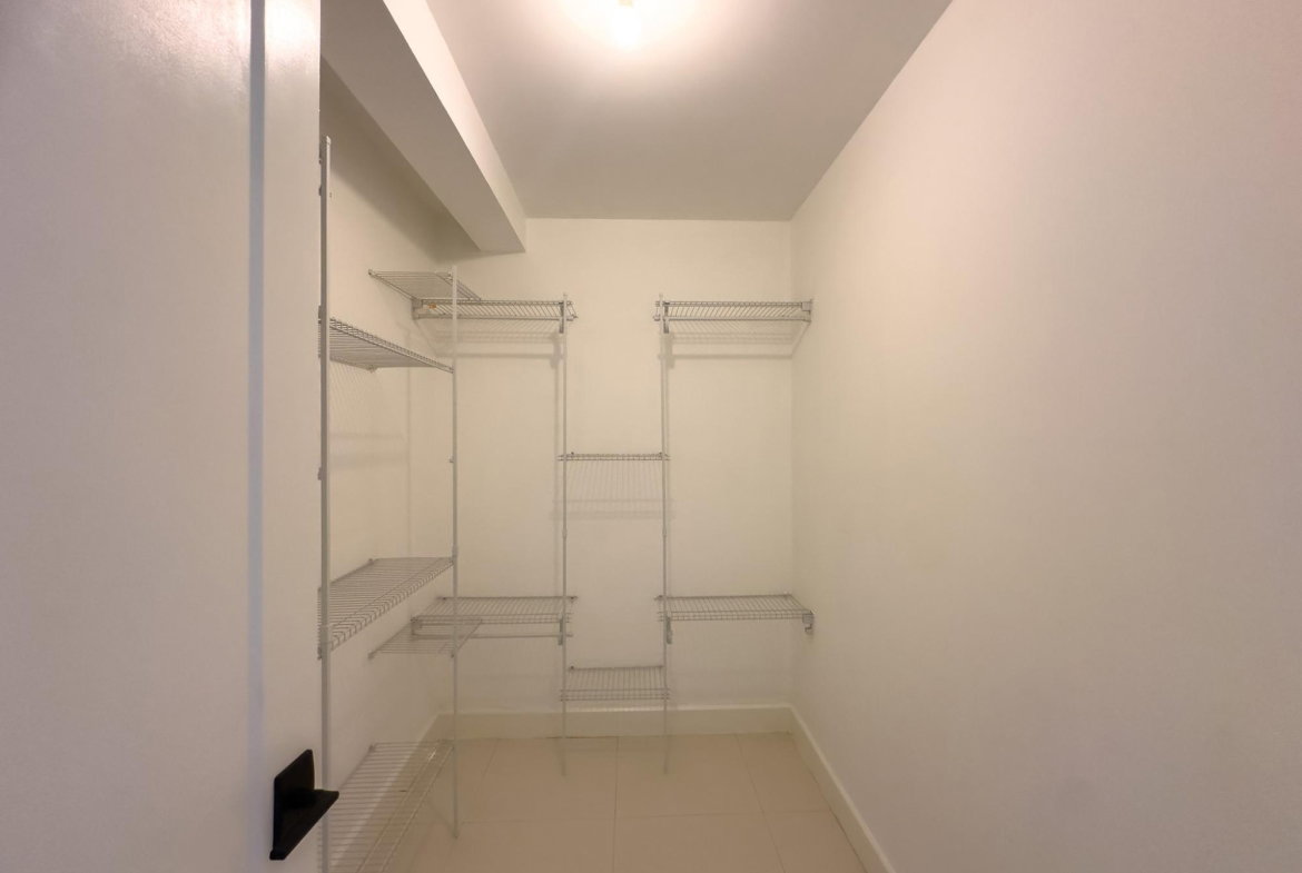 Twentieth image of 16-27-29 Hopefield Avenue, Kingsto in Kingston 6, St. Andrew, Jamaica - property is For Rent