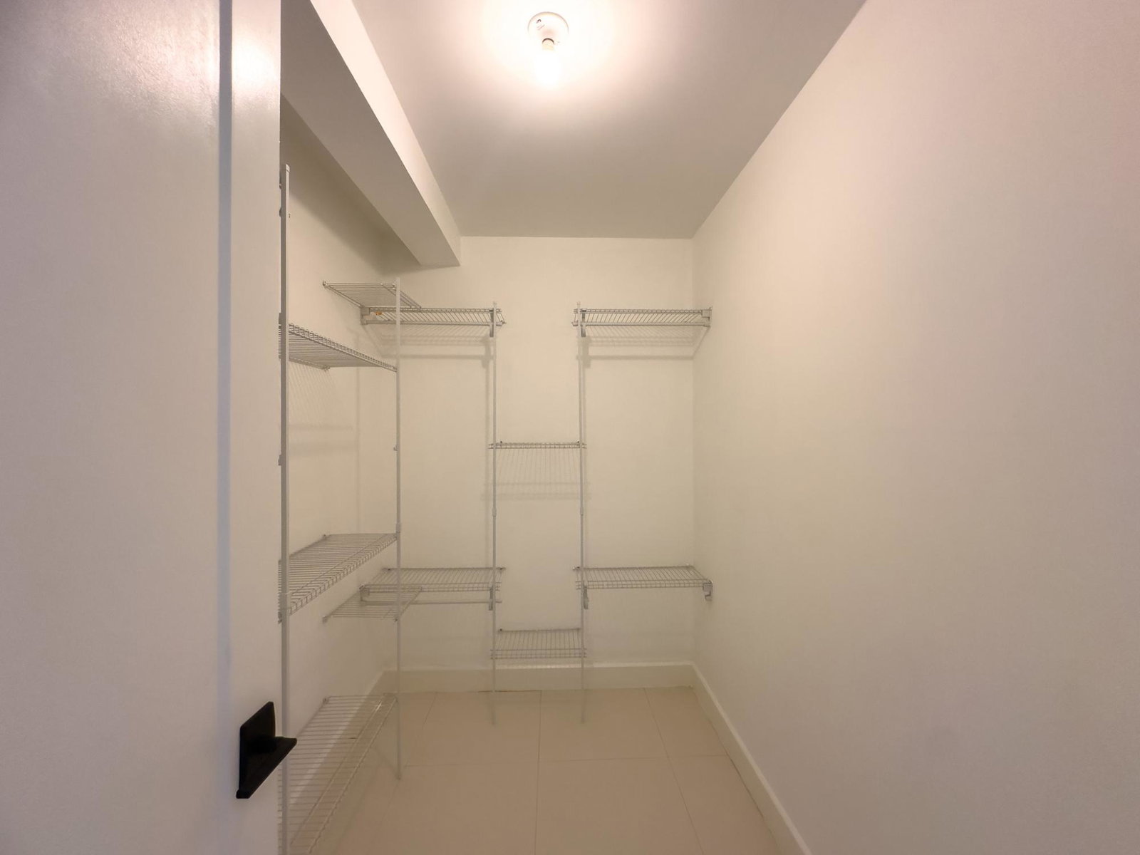 Twentieth image of 16-27-29 Hopefield Avenue, Kingsto in Kingston 6, St. Andrew, Jamaica - property is For Rent