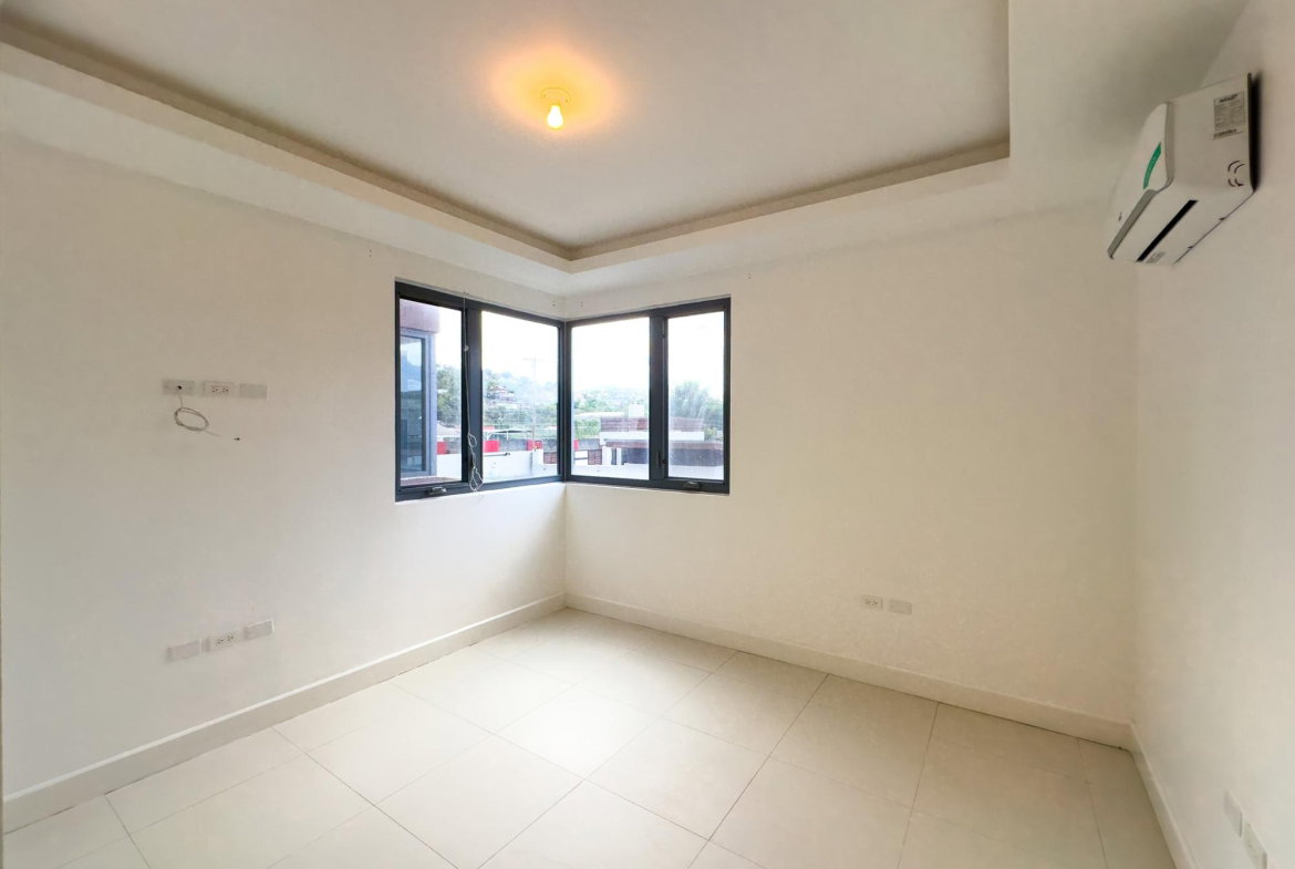 Twenty-Eighth image of 16-27-29 Hopefield Avenue, Kingsto in Kingston 6, St. Andrew, Jamaica - property is For Rent