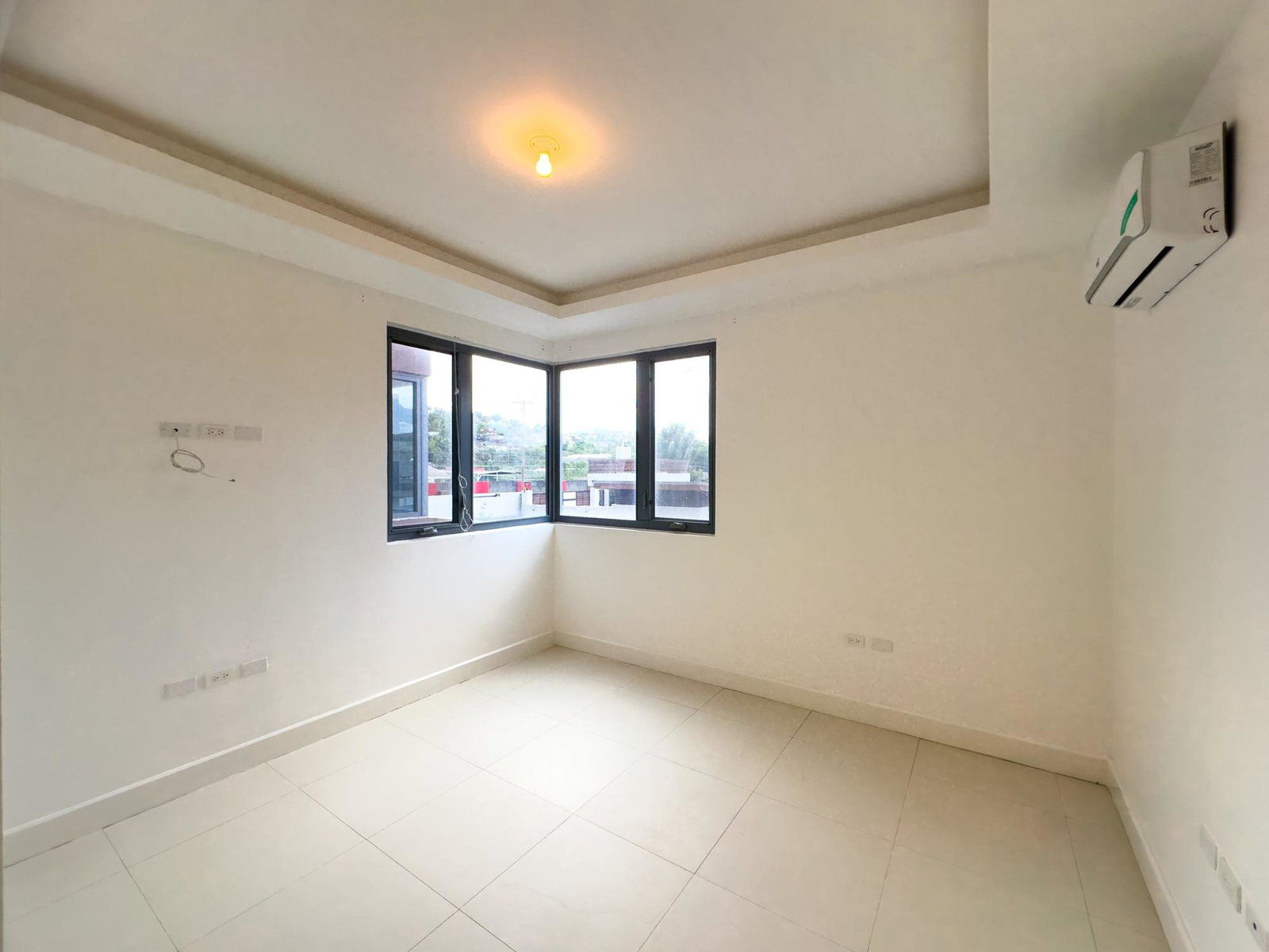 Twenty-Eighth image of 16-27-29 Hopefield Avenue, Kingsto in Kingston 6, St. Andrew, Jamaica - property is For Rent