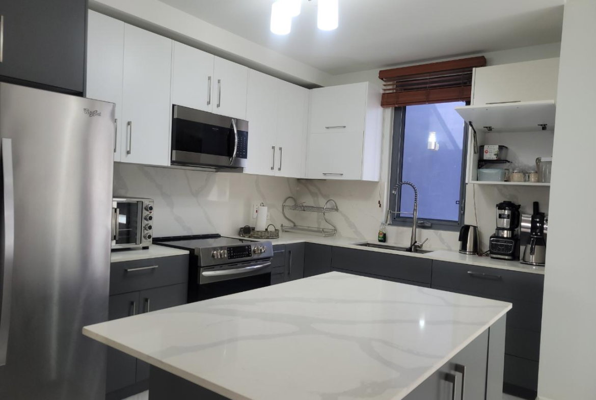 Sixth image of 27 - 29 Hopefield Avenue in Kingston 6, St. Andrew, Jamaica - property is For Rent