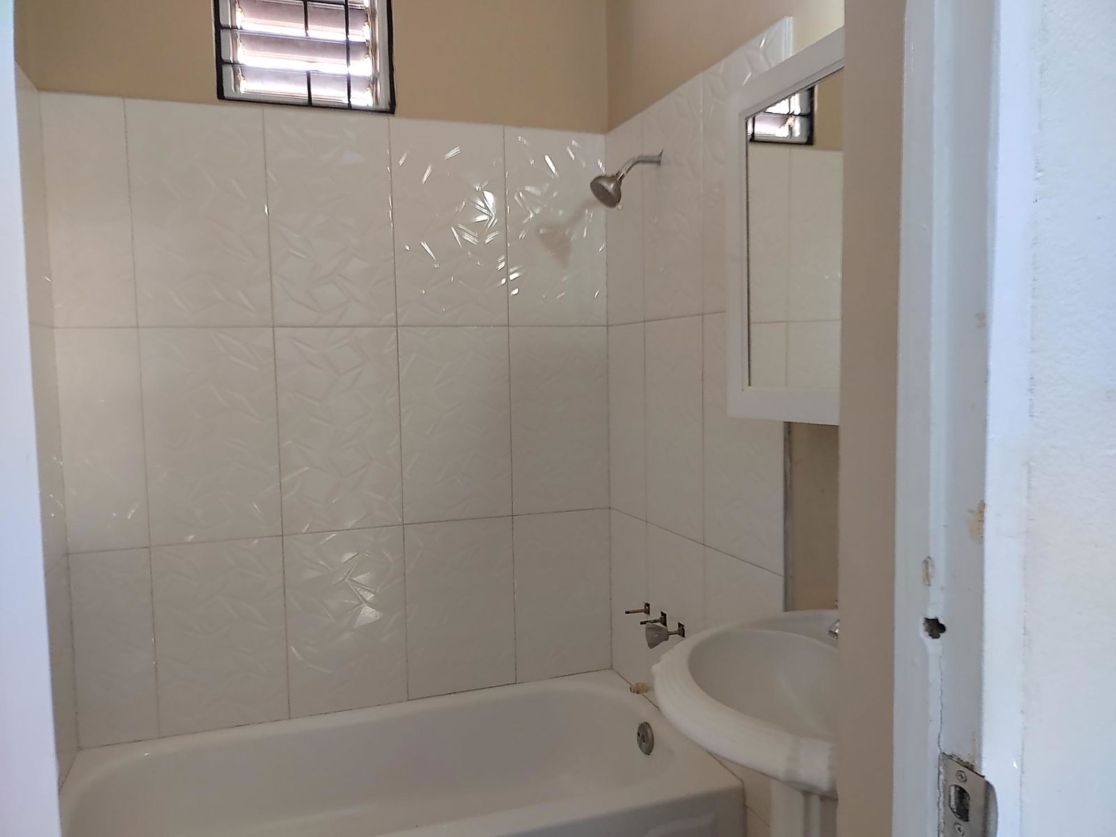 Fifteenth image of 1-17-19 Lady Musgrave Road in Kingston 10, St. Andrew, Jamaica - property is For Rent