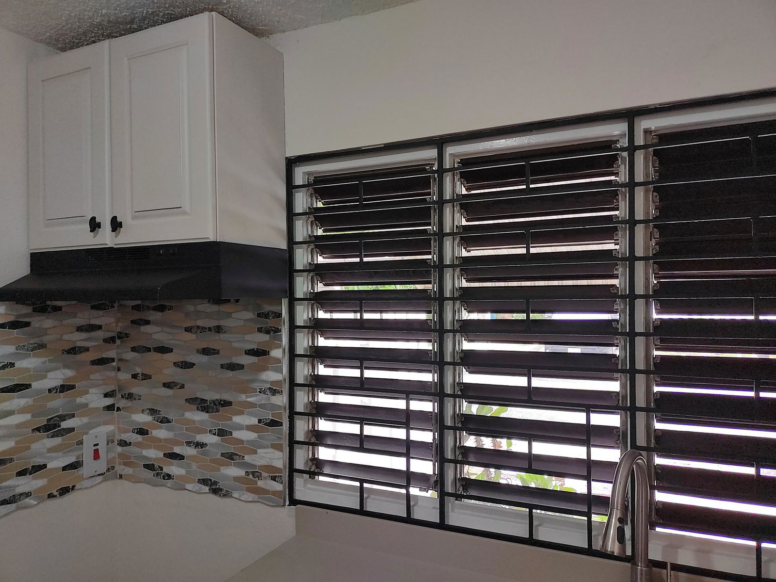 Eighth image of 1-17-19 Lady Musgrave Road in Kingston 10, St. Andrew, Jamaica - property is For Rent