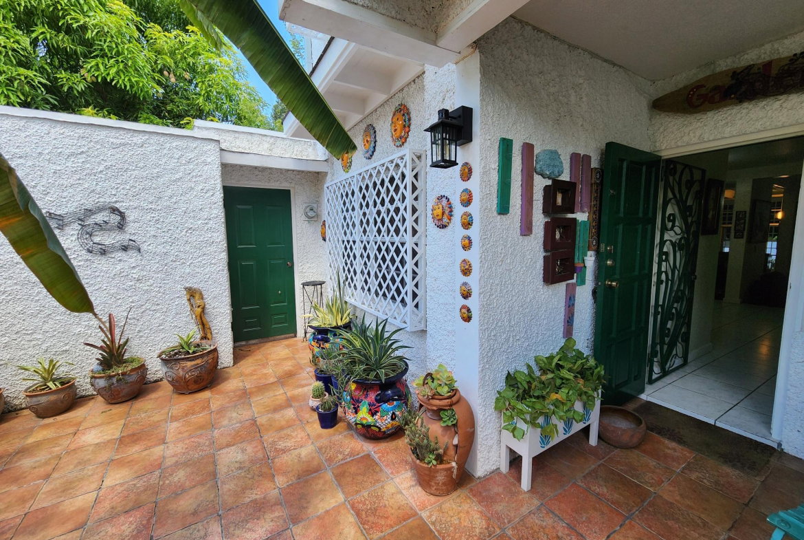 Fourth image of 1 Markham Close in Kingston 8, St. Andrew, Jamaica - property is For Rent