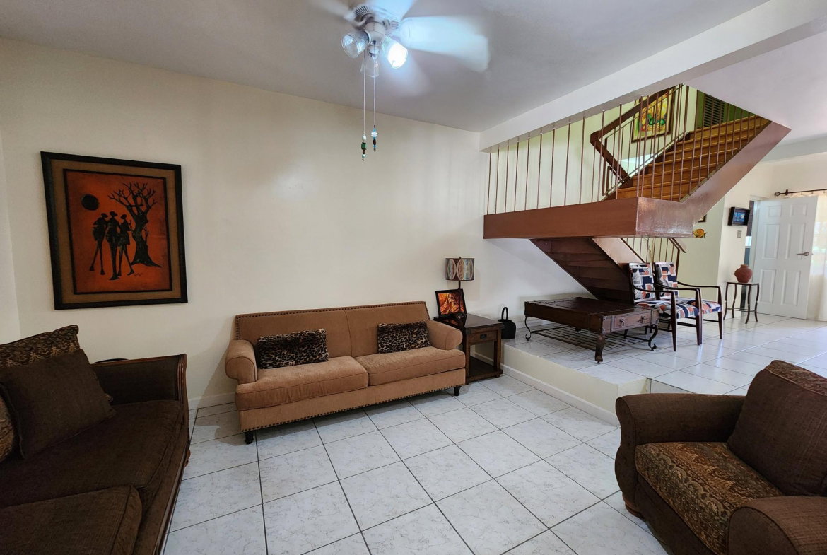Tenth image of 1 Markham Close in Kingston 8, St. Andrew, Jamaica - property is For Rent