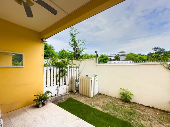 Eleventh image of Th#4-15 Dillsbury Avenue in Kingston 6, St. Andrew, Jamaica - property is For Sale
