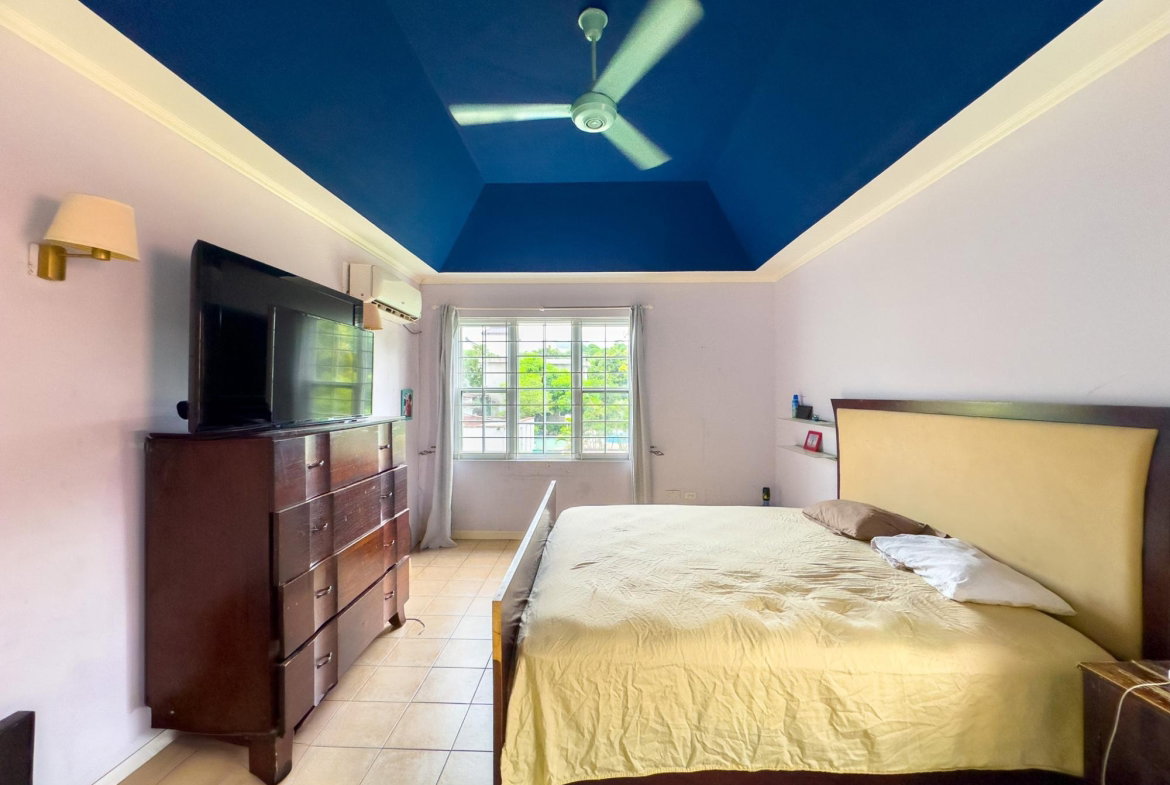 Sixteenth image of Th#4-15 Dillsbury Avenue in Kingston 6, St. Andrew, Jamaica - property is For Sale