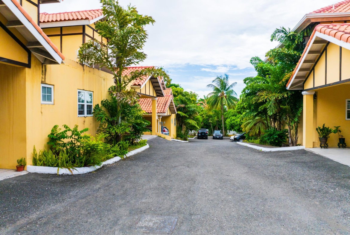 Fifth image of Th#4-15 Dillsbury Avenue in Kingston 6, St. Andrew, Jamaica - property is For Sale