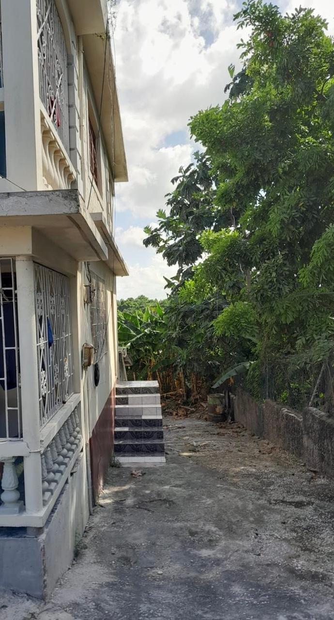 Spacious-3-Unit-Home-for-Sale-in-Norwood-Jamaica Second image of Lot 106 Top Road, Norwood Pen, se in Montego Bay, St. James, Jamaica - property is For Sale