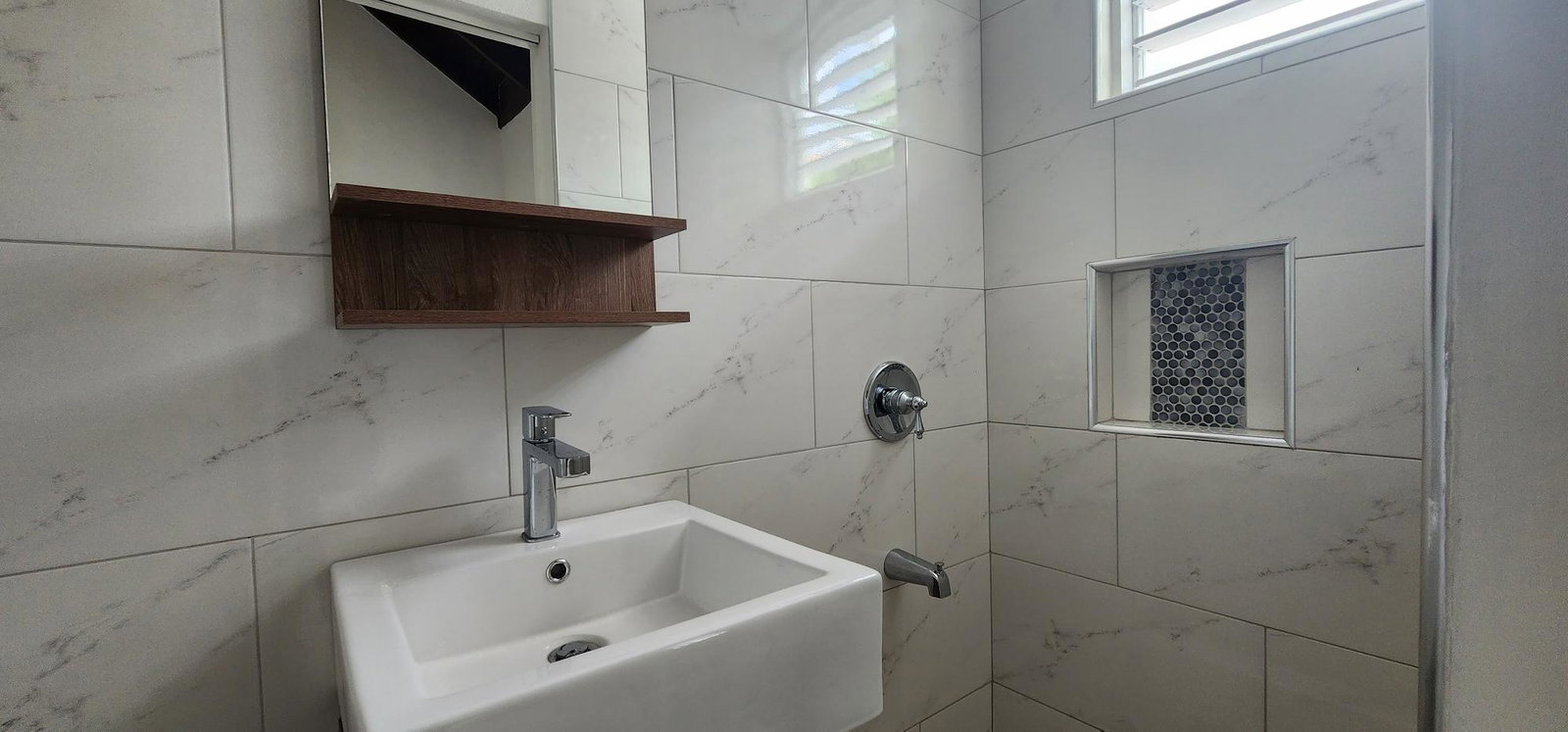 Twelfth image of 8-55 Shortwood Road in Kingston 8, St. Andrew, Jamaica - property is For Rent