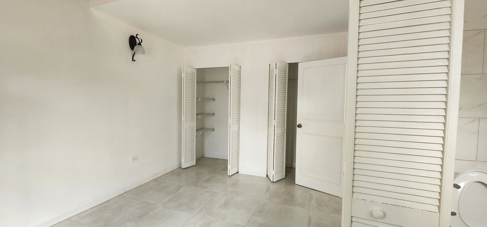 Thirteenth image of 8-55 Shortwood Road in Kingston 8, St. Andrew, Jamaica - property is For Rent