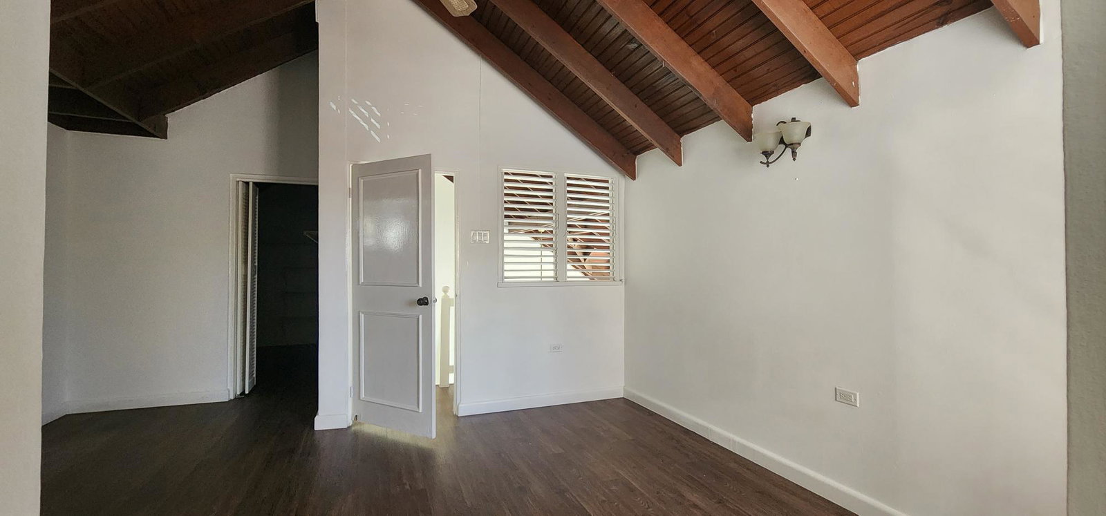 Fourteenth image of 8-55 Shortwood Road in Kingston 8, St. Andrew, Jamaica - property is For Rent