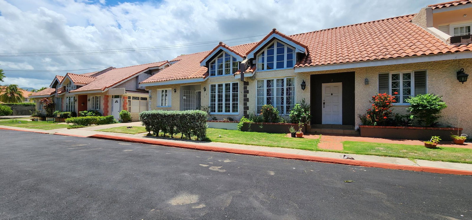 Fourth image of 8-55 Shortwood Road in Kingston 8, St. Andrew, Jamaica - property is For Rent