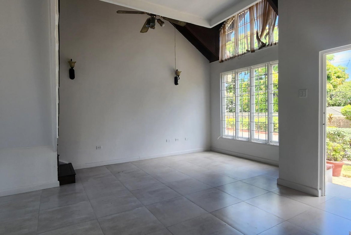 Sixth image of 8-55 Shortwood Road in Kingston 8, St. Andrew, Jamaica - property is For Rent