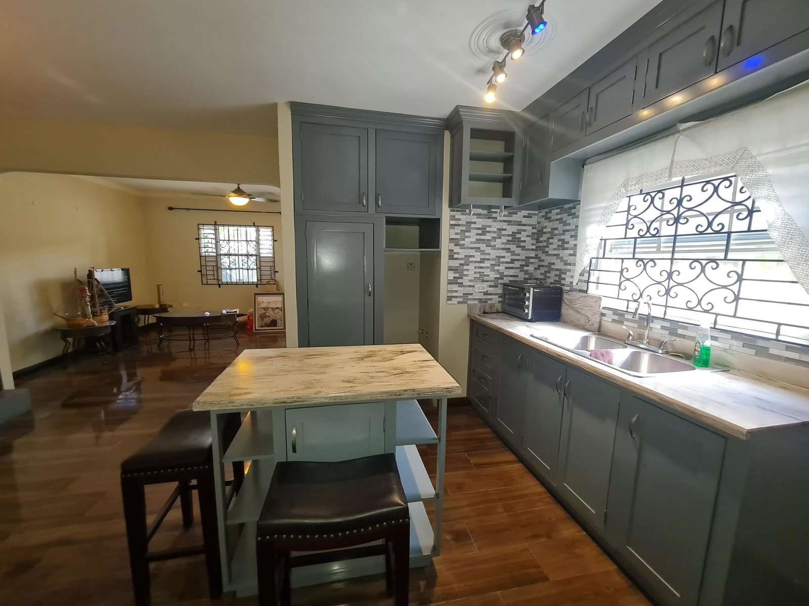 Second image of 31 Murray Drive in Kingston 6, St. Andrew, Jamaica - property is For Rent