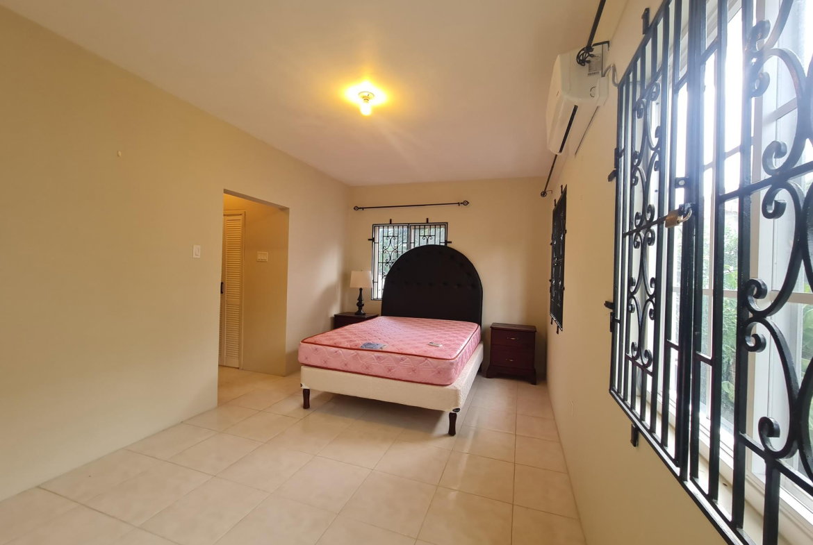 Eleventh image of 31 Murray Drive in Kingston 6, St. Andrew, Jamaica - property is For Rent