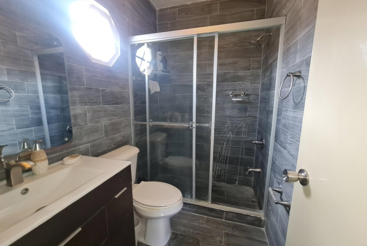 Seventeenth image of 31 Murray Drive in Kingston 6, St. Andrew, Jamaica - property is For Rent