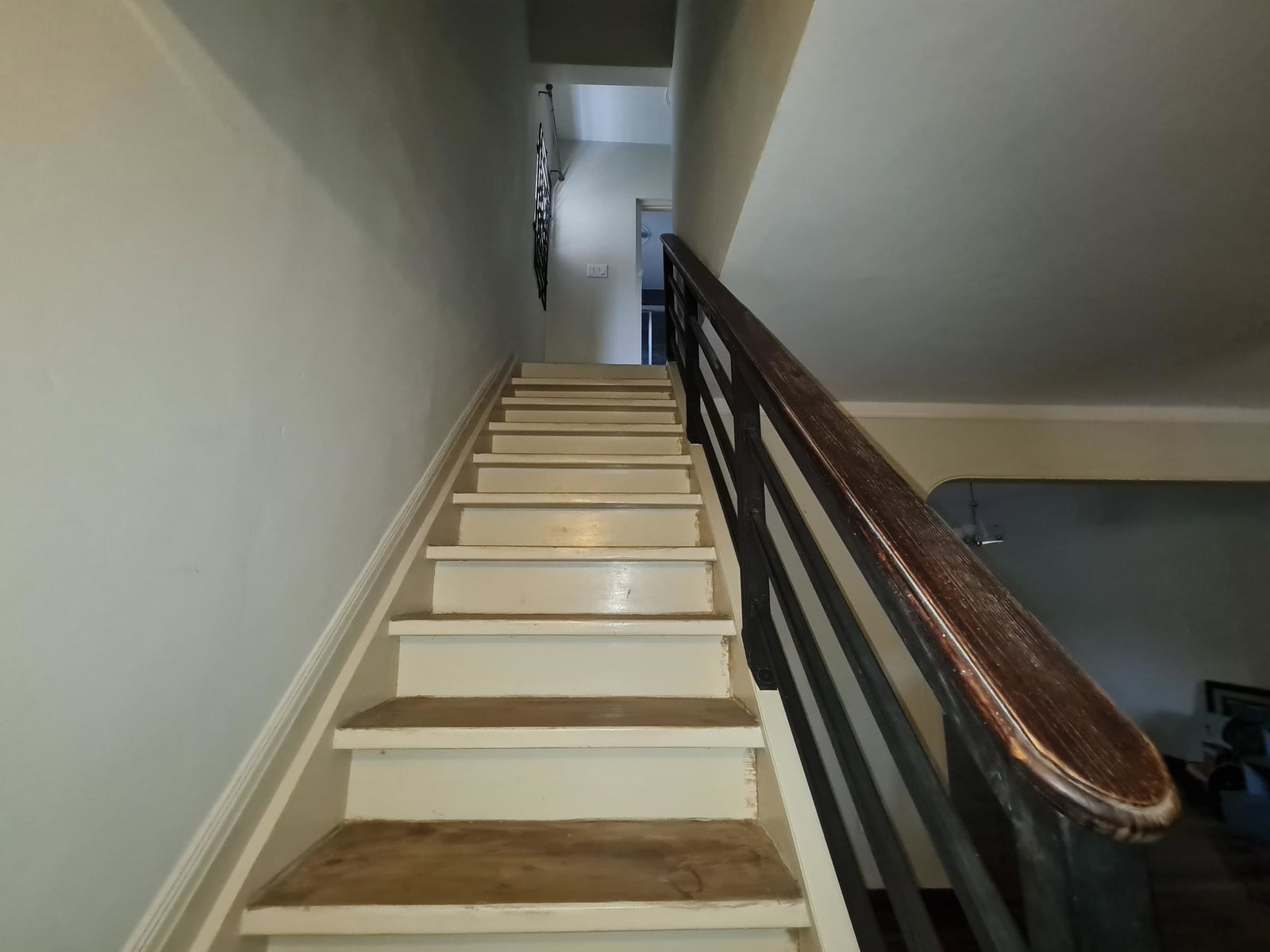 Tenth image of 31 Murray Drive in Kingston 6, St. Andrew, Jamaica - property is For Rent