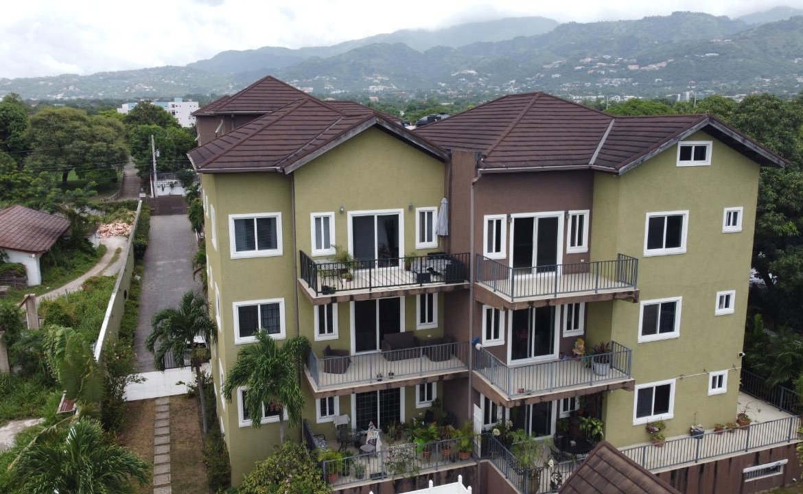 Second image of 21-3 Washington Drive, Kgn 10 in Kingston 10, St. Andrew, Jamaica - property is For Rent