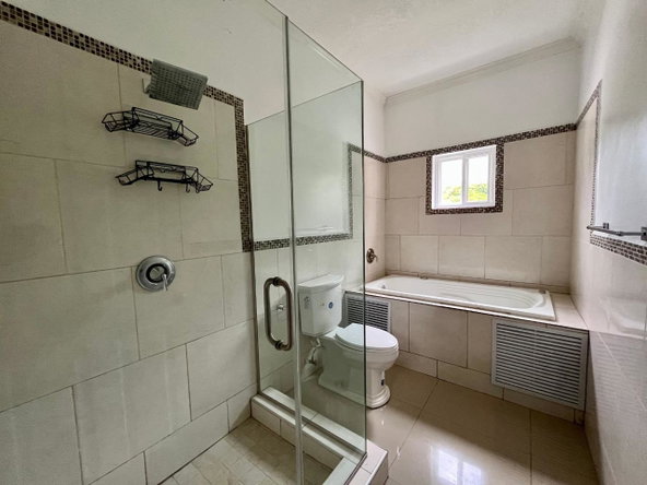 Sixteenth image of 21-3 Washington Drive, Kgn 10 in Kingston 10, St. Andrew, Jamaica - property is For Rent