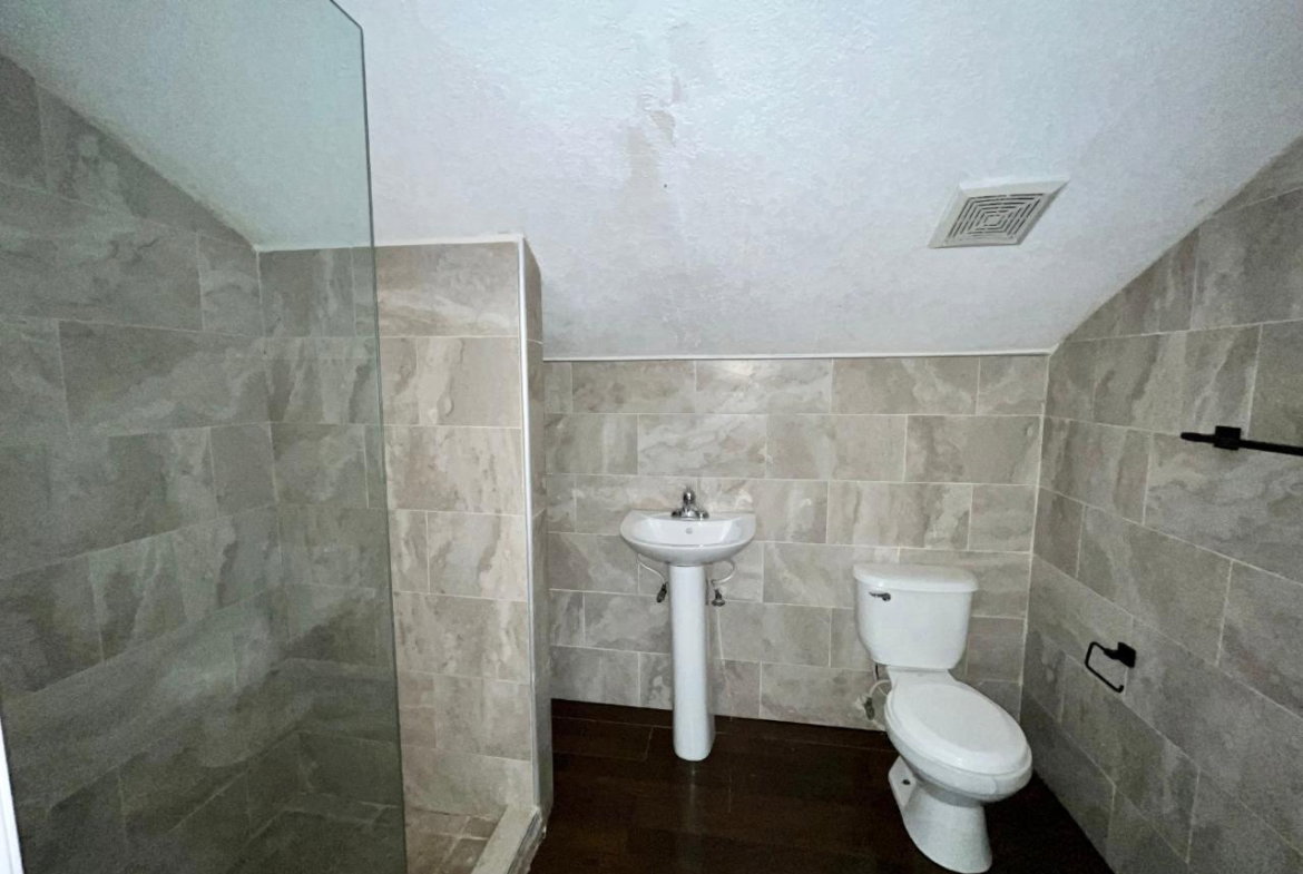 Twenty-Second image of 21-3 Washington Drive, Kgn 10 in Kingston 10, St. Andrew, Jamaica - property is For Rent