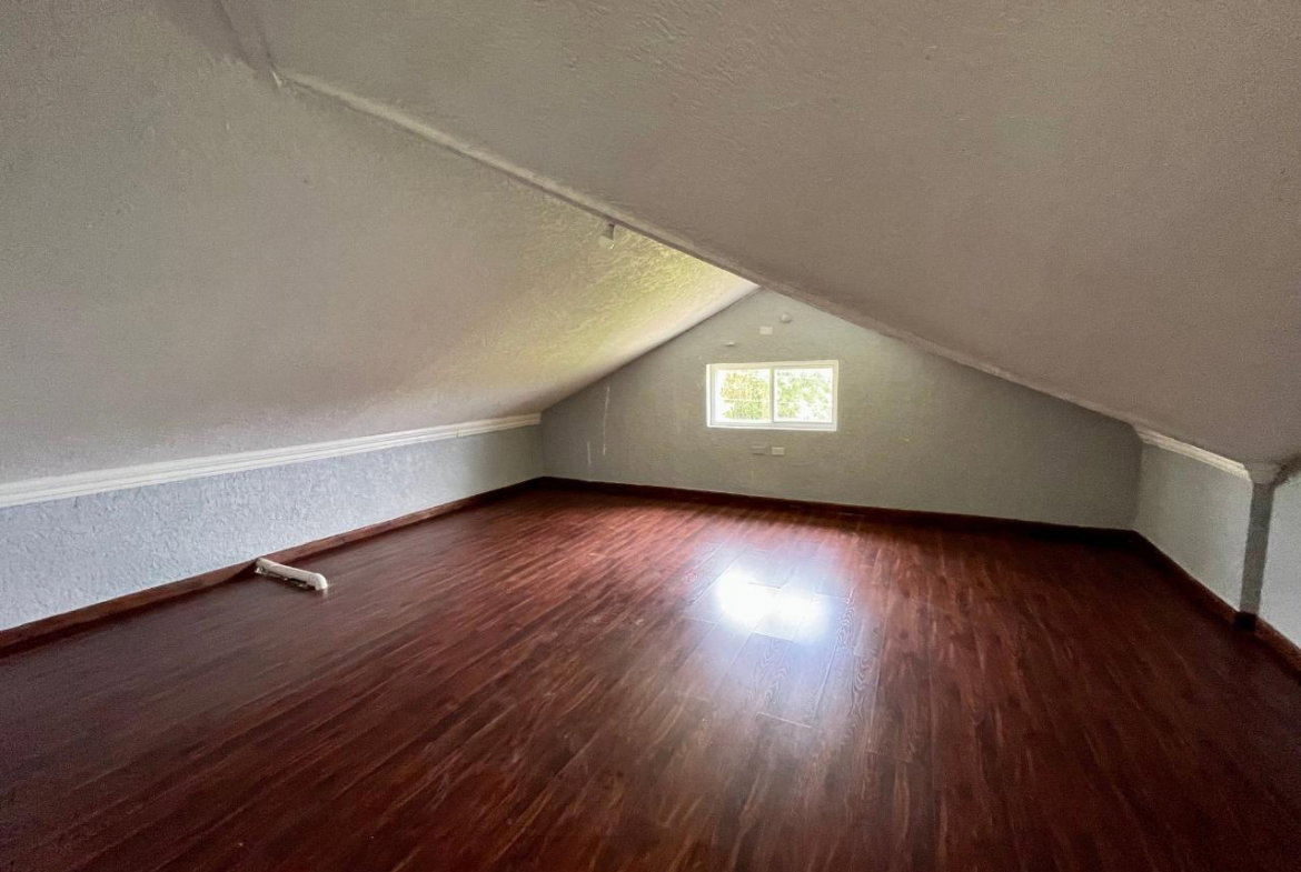 Twenty-Third image of 21-3 Washington Drive, Kgn 10 in Kingston 10, St. Andrew, Jamaica - property is For Rent