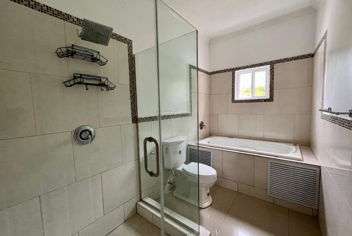Twenty-Fifth image of 21-3 Washington Drive, Kgn 10 in Kingston 10, St. Andrew, Jamaica - property is For Rent