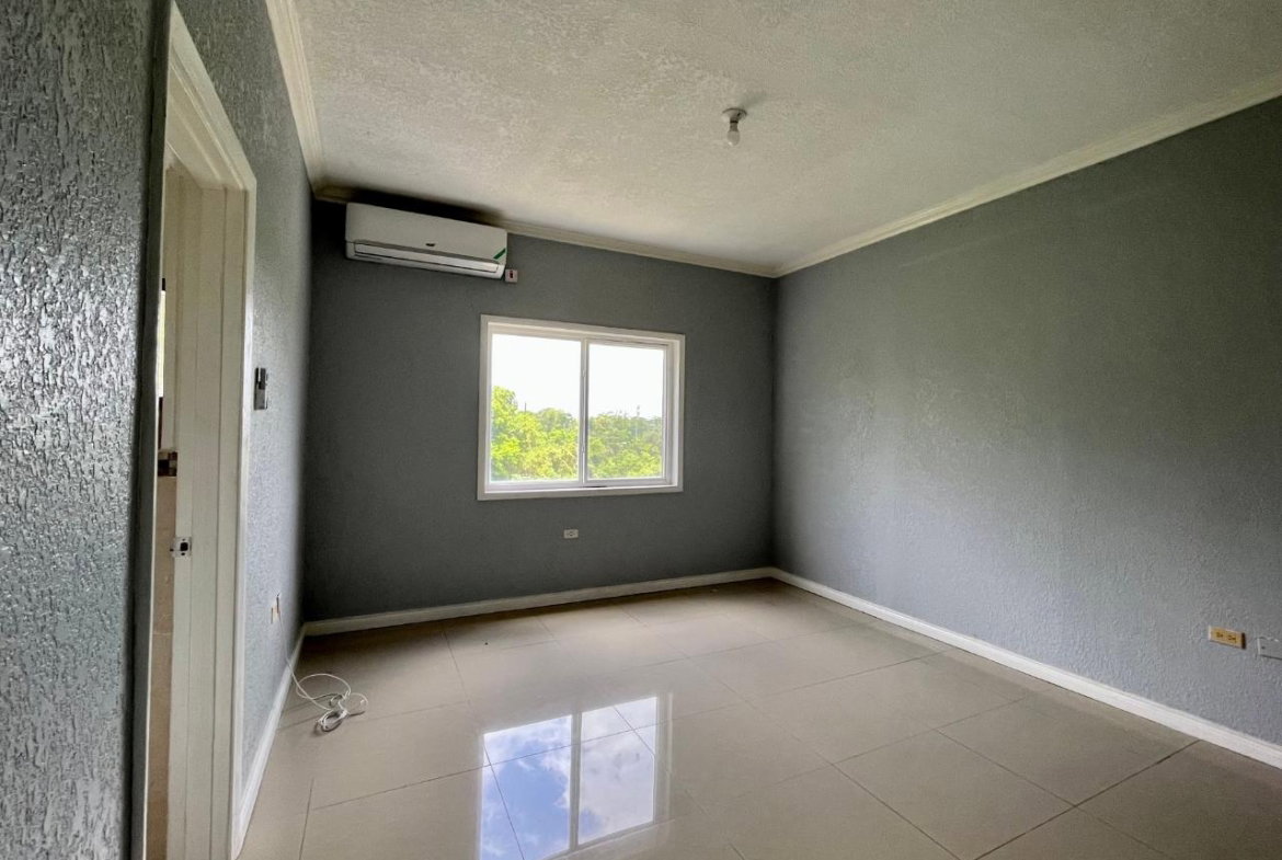 Seventh image of 21-3 Washington Drive, Kgn 10 in Kingston 10, St. Andrew, Jamaica - property is For Rent