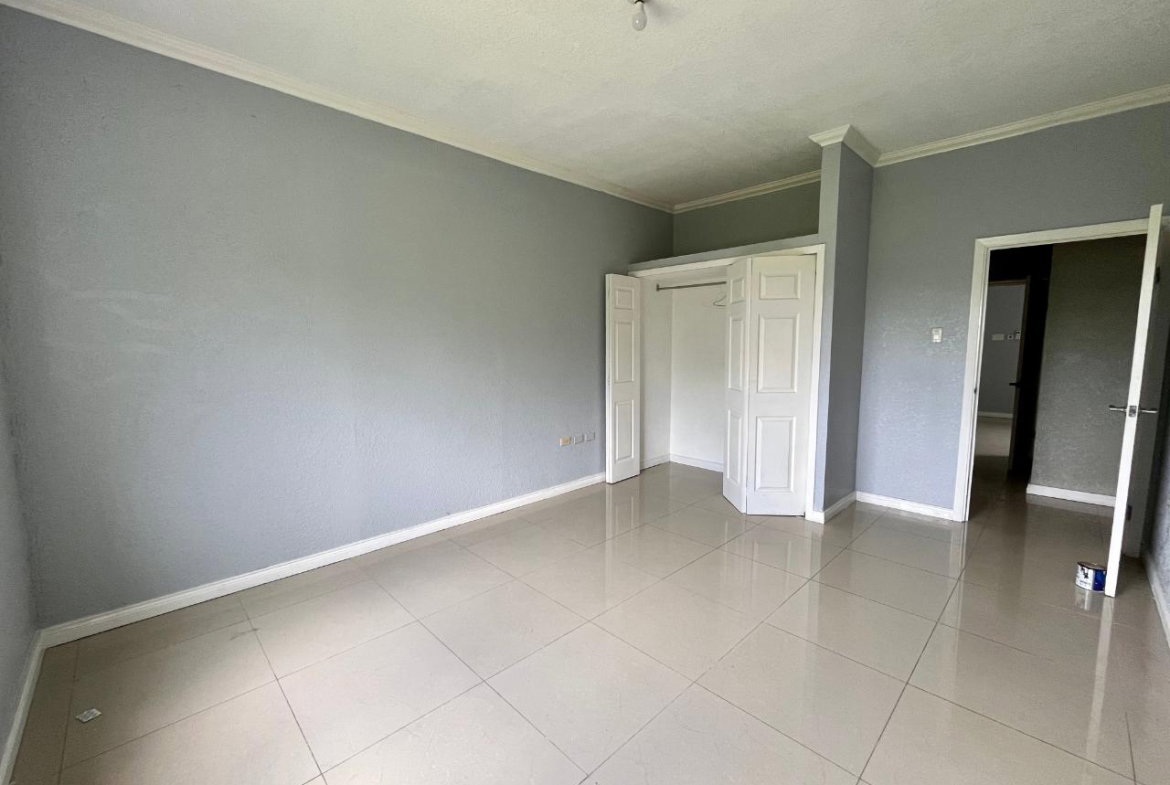 Ninth image of 21-3 Washington Drive, Kgn 10 in Kingston 10, St. Andrew, Jamaica - property is For Rent