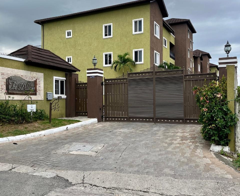 First image of 21-3 Washington Drive, Kgn 10 in Kingston 10, St. Andrew, Jamaica - property is For Rent