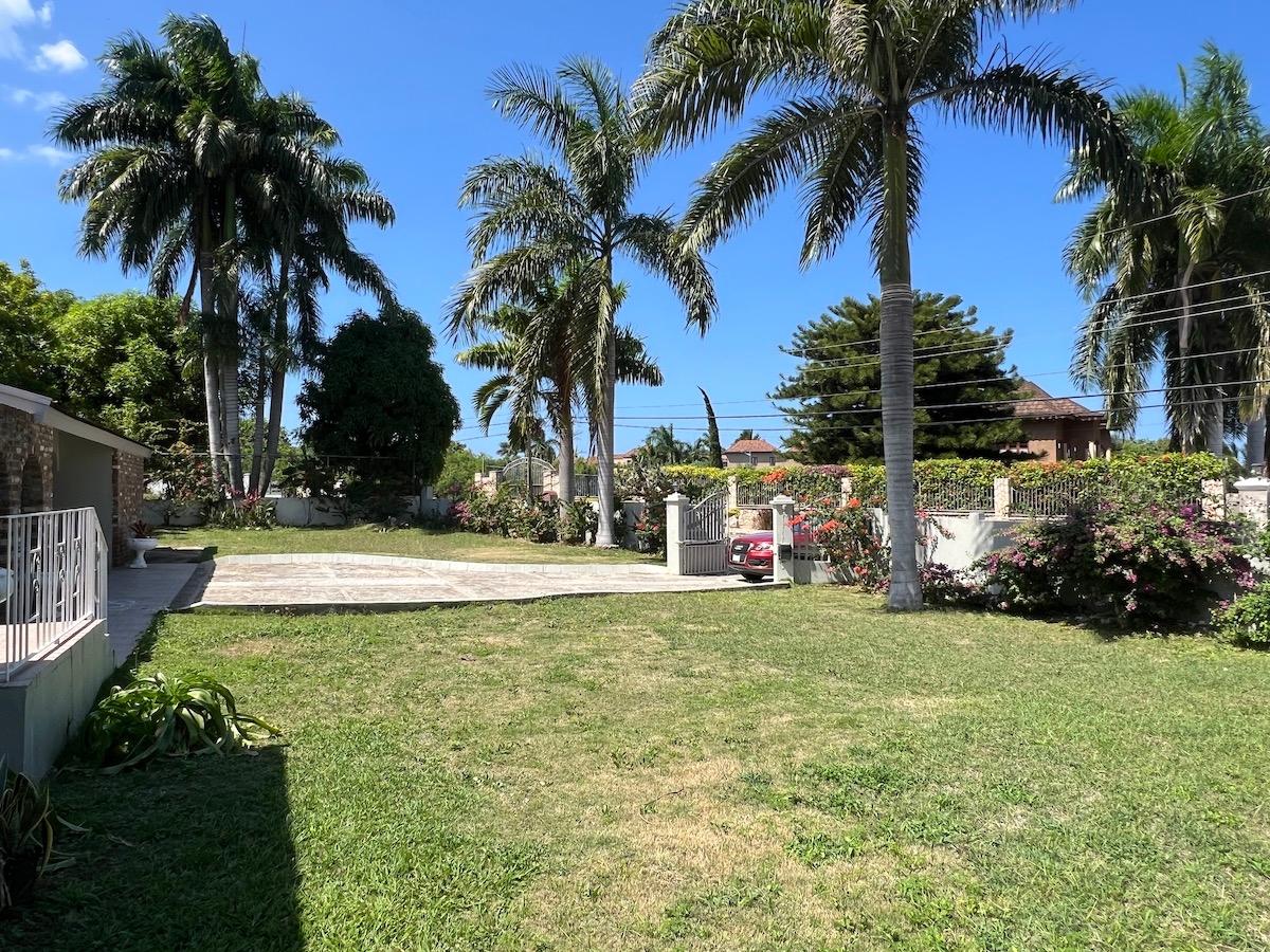Twenty-Fifth image of Gill Drive, Ironshore in Ironshore, St. James, Jamaica - property is For Rent