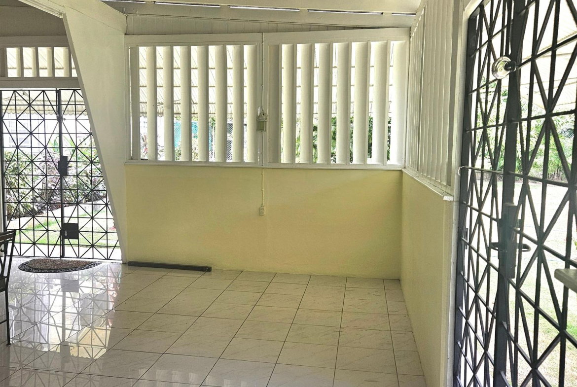 Eleventh image of 9 Gloucester Ave, Kgn 6 in Kingston 6, St. Andrew, Jamaica - property is For Rent