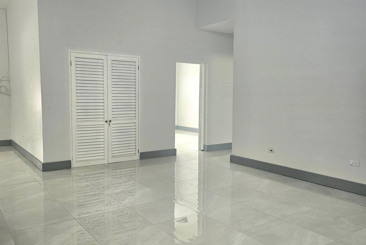 Eighteenth image of 9 Gloucester Ave, Kgn 6 in Kingston 6, St. Andrew, Jamaica - property is For Rent