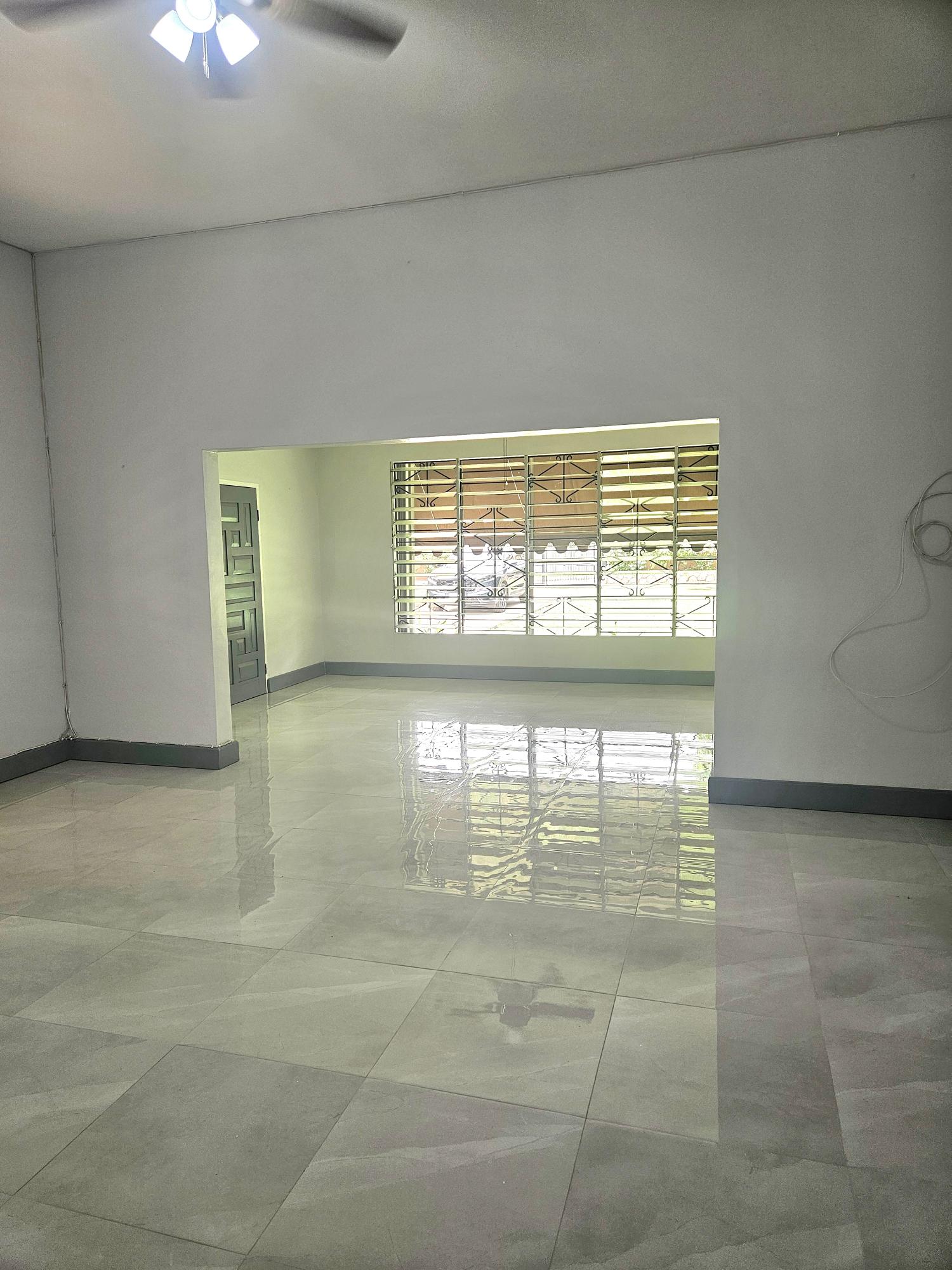 Twentieth image of 9 Gloucester Ave, Kgn 6 in Kingston 6, St. Andrew, Jamaica - property is For Rent