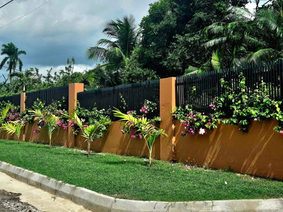 First image of 9 Gloucester Ave, Kgn 6 in Kingston 6, St. Andrew, Jamaica - property is For Rent