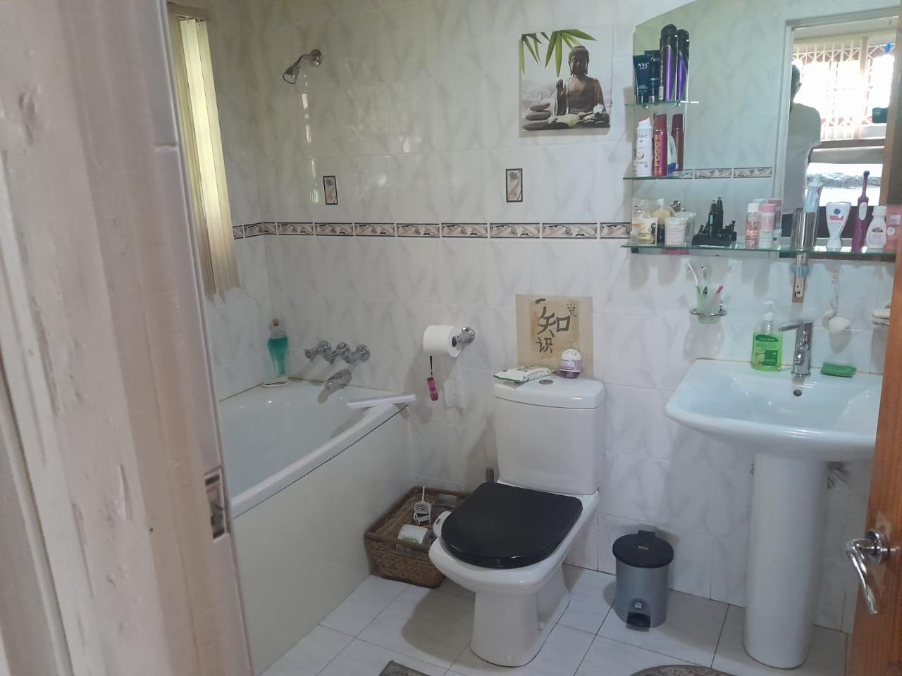 Spacious-4-Bedroom-Bungalow-for-Sale-in-Ingleside-Jamaica Fourteenth image of 5 Battersea Mews, Ingleside in Mandeville, Manchester, Jamaica - property is For Sale