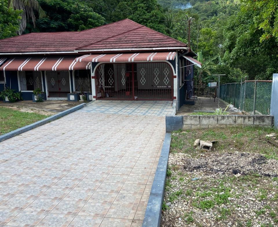 Third image of 67a Main Street, Ewarton P.o. in Ewarton, St. Catherine, Jamaica - property is For Sale