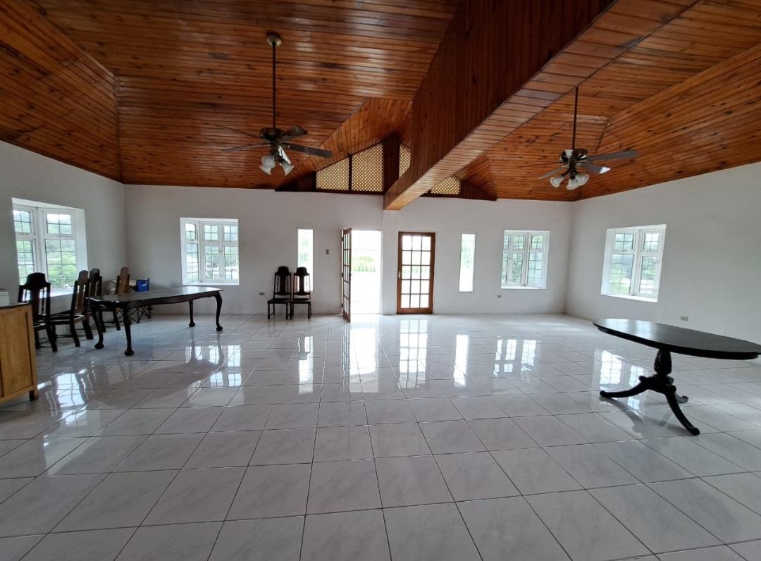 Spacious-4-Bedroom-Family-Home-for-Sale-in-Glenmuir-Clarendon Fifth image of 42 Changs Avenue in May Pen, Clarendon, Jamaica - property is For Sale