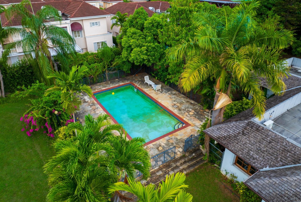 Ninth image of 26 Earls Court in Kingston 8, St. Andrew, Jamaica - property is For Rent