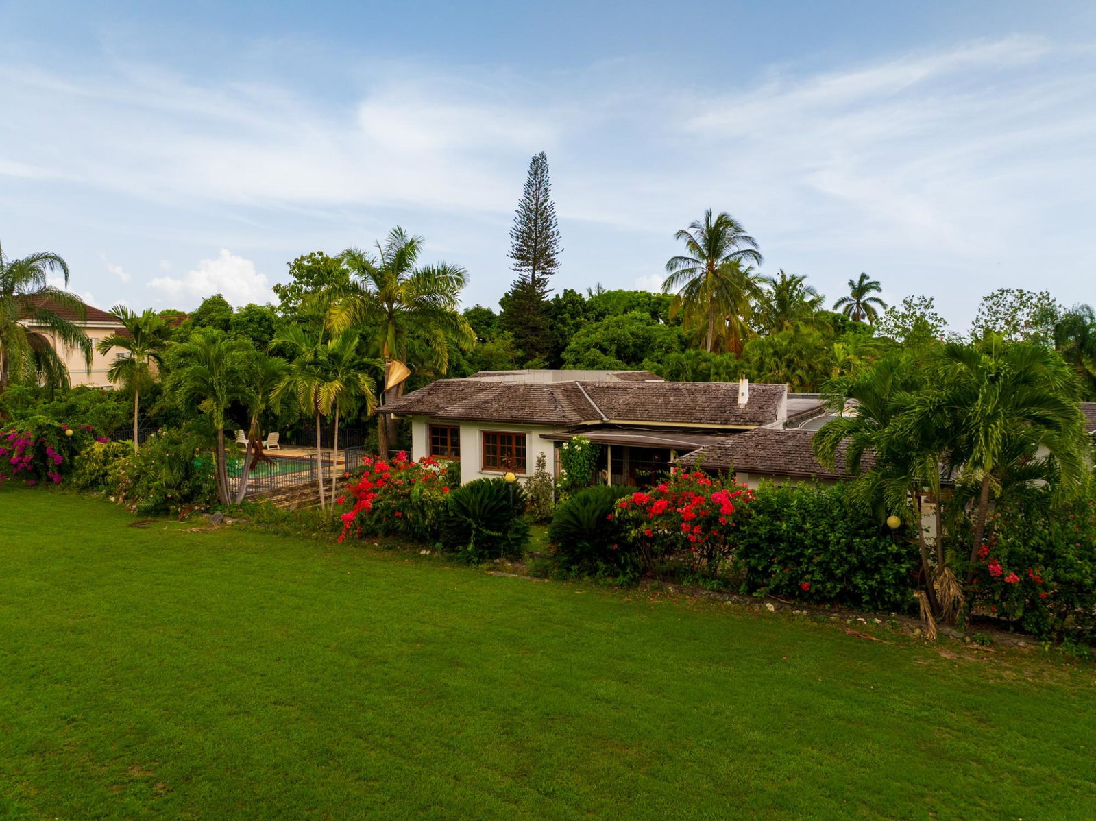 First image of 26 Earls Court in Kingston 8, St. Andrew, Jamaica - property is For Rent