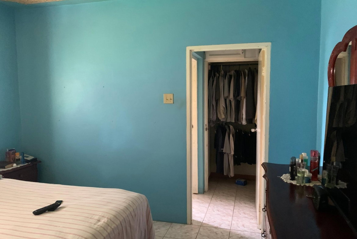 Twenty-Third image of 1-0 Victoria District in Linstead, St. Catherine, Jamaica - property is For Sale