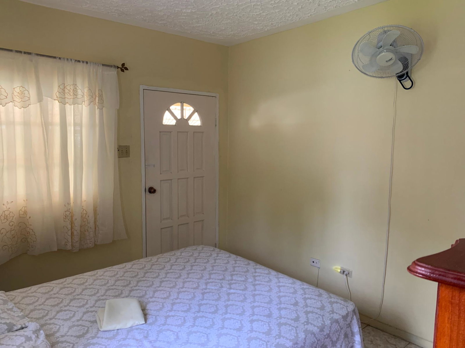 Twenty-Fifth image of 1-0 Victoria District in Linstead, St. Catherine, Jamaica - property is For Sale